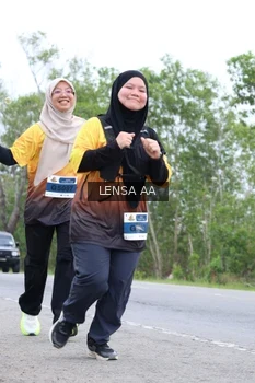 Runner Photo 2072458