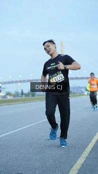 Runner Photo 2072523