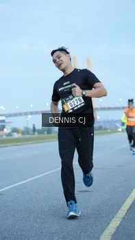 Runner Photo 2072533