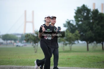 Runner Photo 2072534