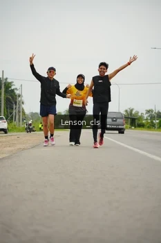 Runner Photo 2072537