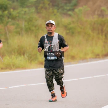 Runner Photo 2072555