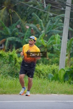 Runner Photo 2072563