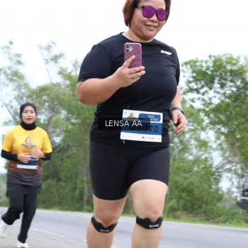 Runner Photo 2072565