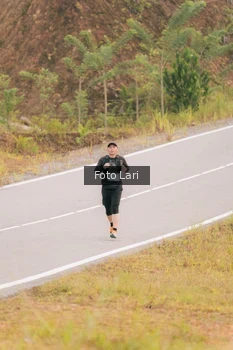 Runner Photo 2072646
