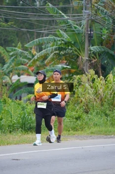 Runner Photo 2072647
