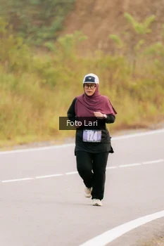 Runner Photo 2072694