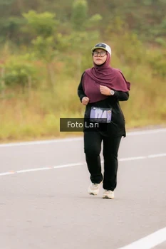 Runner Photo 2072698
