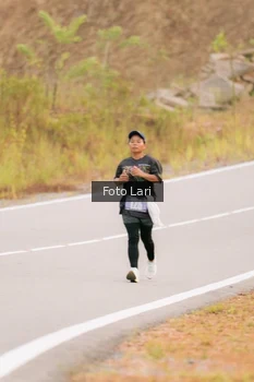 Runner Photo 2072724