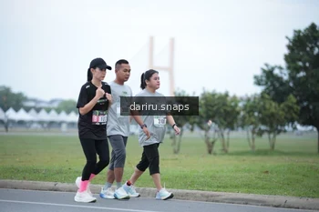 Runner Photo 2072726