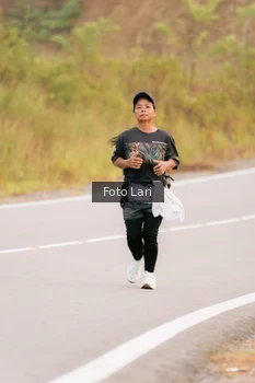Runner Photo 2072729