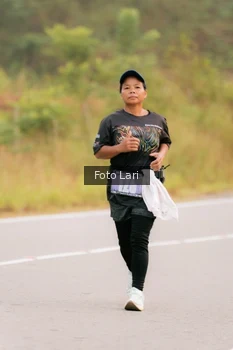 Runner Photo 2072745