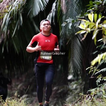 Runner Photo 2072750