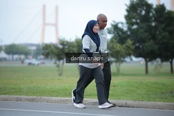 Runner Photo 2072774