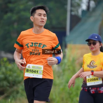 Runner Photo 2072786