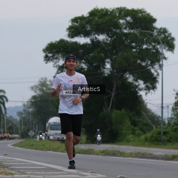 Runner Photo 2072794