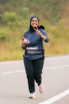 Runner Photo 2072832