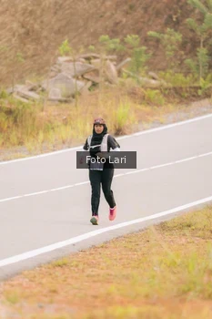 Runner Photo 2072851