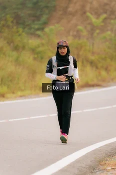 Runner Photo 2072868