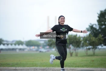 Runner Photo 2072885