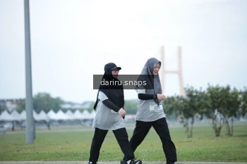 Runner Photo 2072921