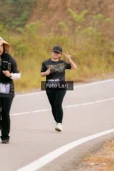 Runner Photo 2072931