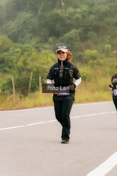 Runner Photo 2072942