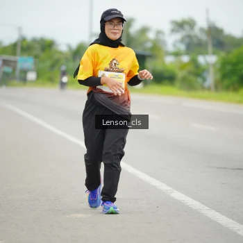 Runner Photo 2072985