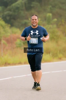 Runner Photo 2073010