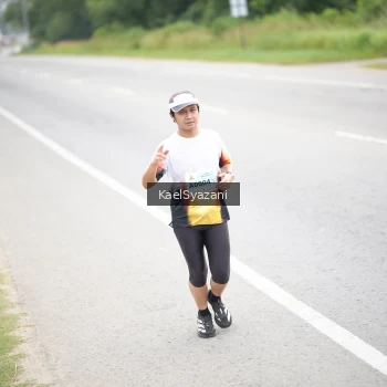 Runner Photo 2073011