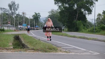 Runner Photo 2073038