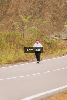Runner Photo 2073070