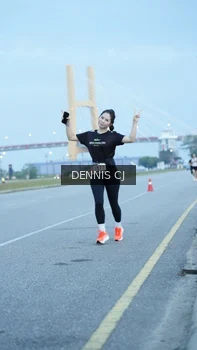 Runner Photo 2073073