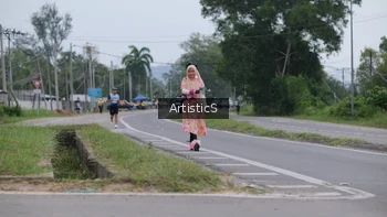Runner Photo 2073077
