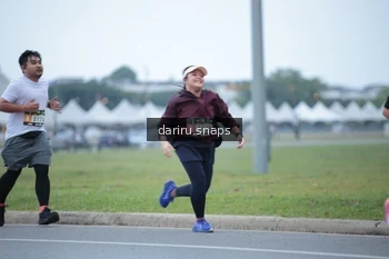 Runner Photo 2073083