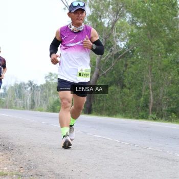 Runner Photo 2073096