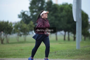 Runner Photo 2073097