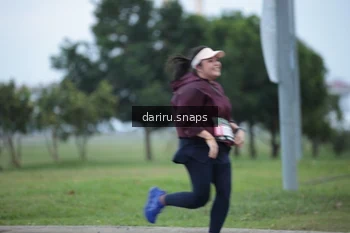 Runner Photo 2073102