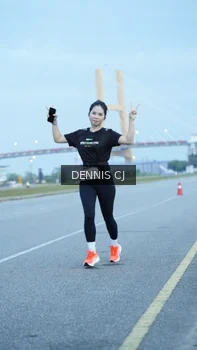 Runner Photo 2073108