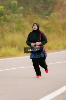 Runner Photo 2073124