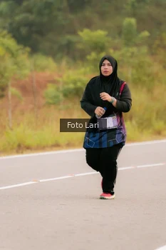 Runner Photo 2073131