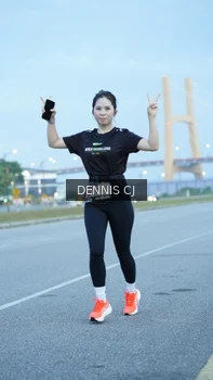 Runner Photo 2073149