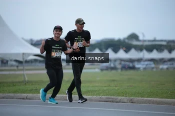 Runner Photo 2073154