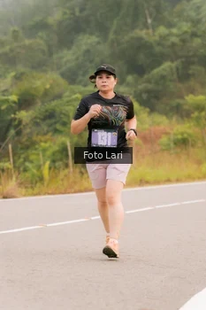 Runner Photo 2073160