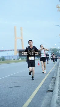 Runner Photo 2073182