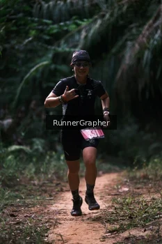 Runner Photo 2073223