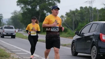 Runner Photo 2073234