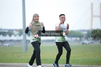 Runner Photo 2073255