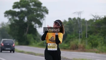 Runner Photo 2073274
