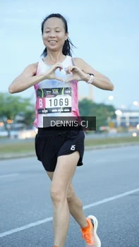 Runner Photo 2073280